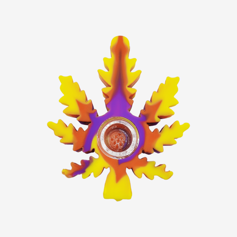 Silicone leaf handpipe with detailed leaf design – Pipe King LLC LA Wholesale Smoke Shop and Accessories