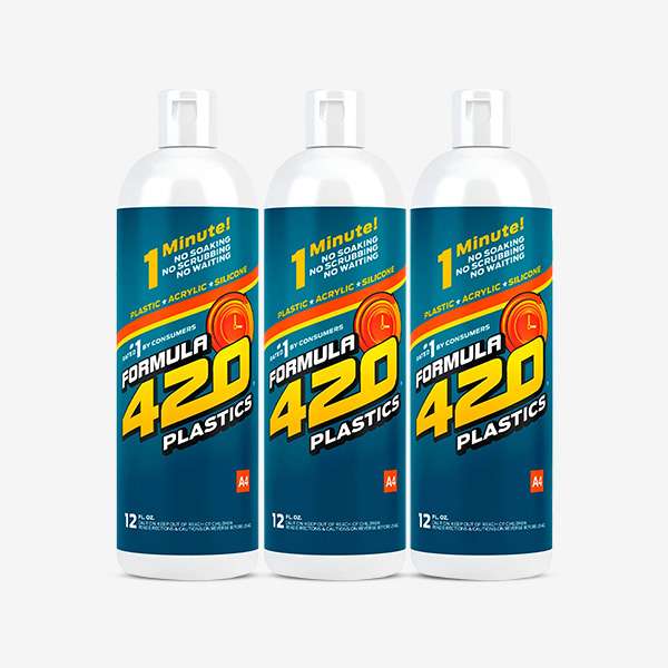 Formula 420 Plastics Cleaner Formula 420 Plastics Cleaner – 12oz bottle of biodegradable, non-toxic cleaner for plastic and acrylic bongs and accessories, perfect for retail or wholesale smoke shop supply.